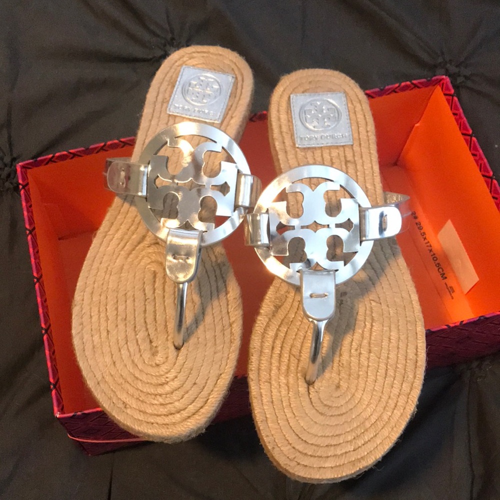 Tory Burch Sandals size 9